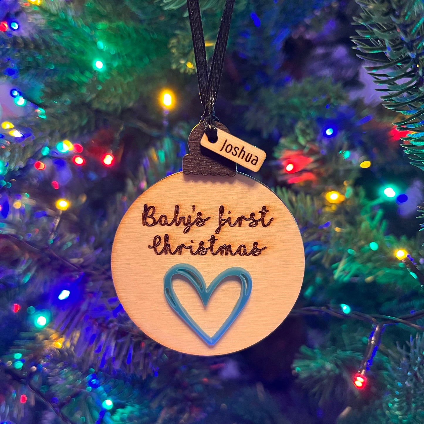 ❆ 'Baby's first Christmas' - Limited edition coloured bauble